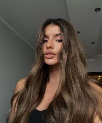 В Москве я обещаю тебе незабываемое время, полное страсти и наслаждения. Мои услуги на высшем уровне, я открыта для экспериментов и готова воплотить твои самые смелые фантазии. Обладая прекрасной внешностью и обаянием, я гарантирую, что ты будешь в восторге от нашей встречи. Заходи на мою страницу, чтобы увидеть мои фото и прочитать отзывы моих довольных клиентов. Я жду тебя, чтобы воплотить твои самые сокровенные желания! 😉 2512, 18 лет